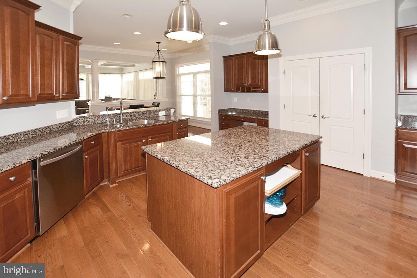 10341 Southam Lane photo 13