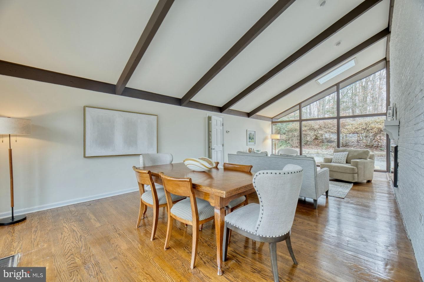 6809 Glencove Drive photo 9