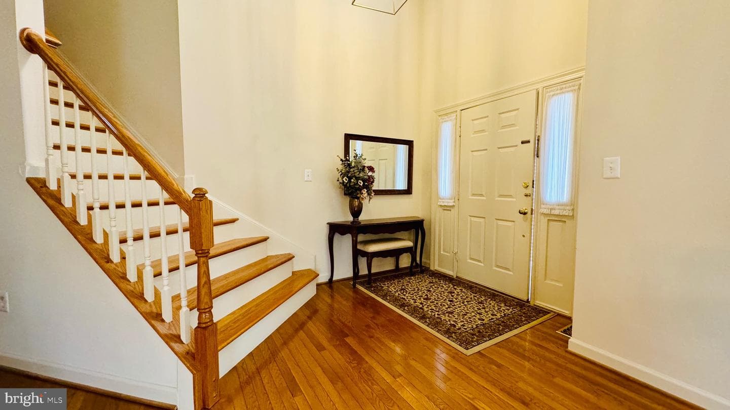 3764 Center Way photo 7