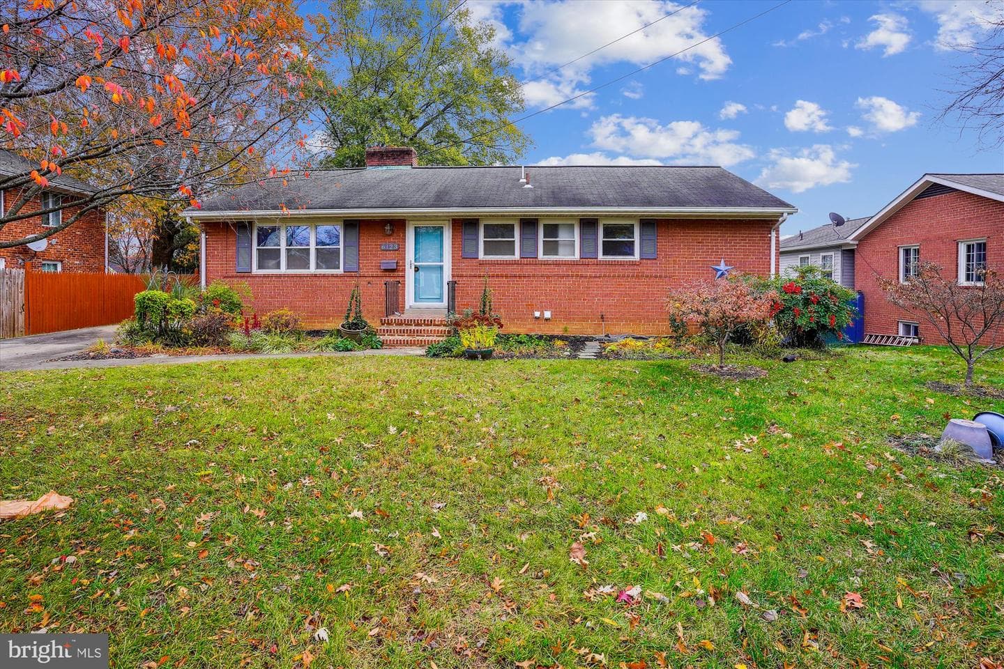 6123 Hibbling Avenue photo 1