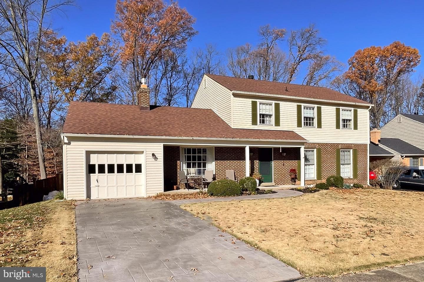 10819 James Halley Drive photo 2