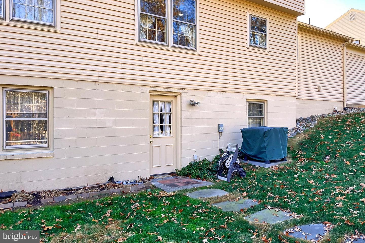 10819 James Halley Drive photo 36