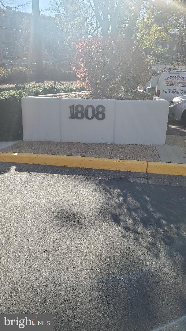 1808 Old Meadow Road #716 photo 3