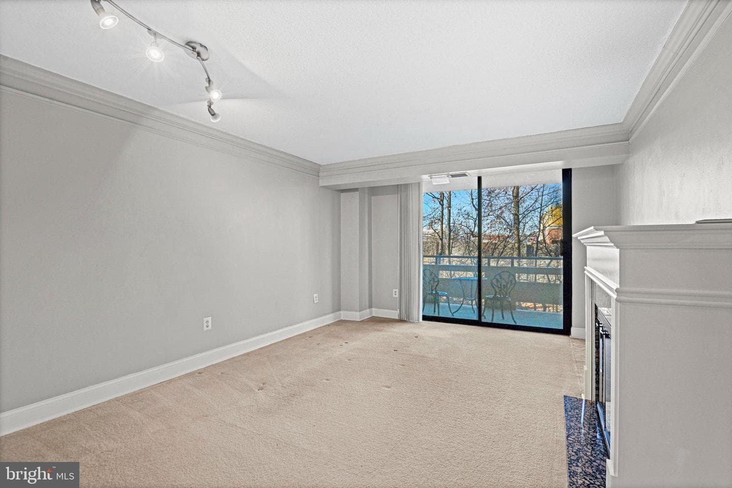 1808 Old Meadow Road #716 photo 8
