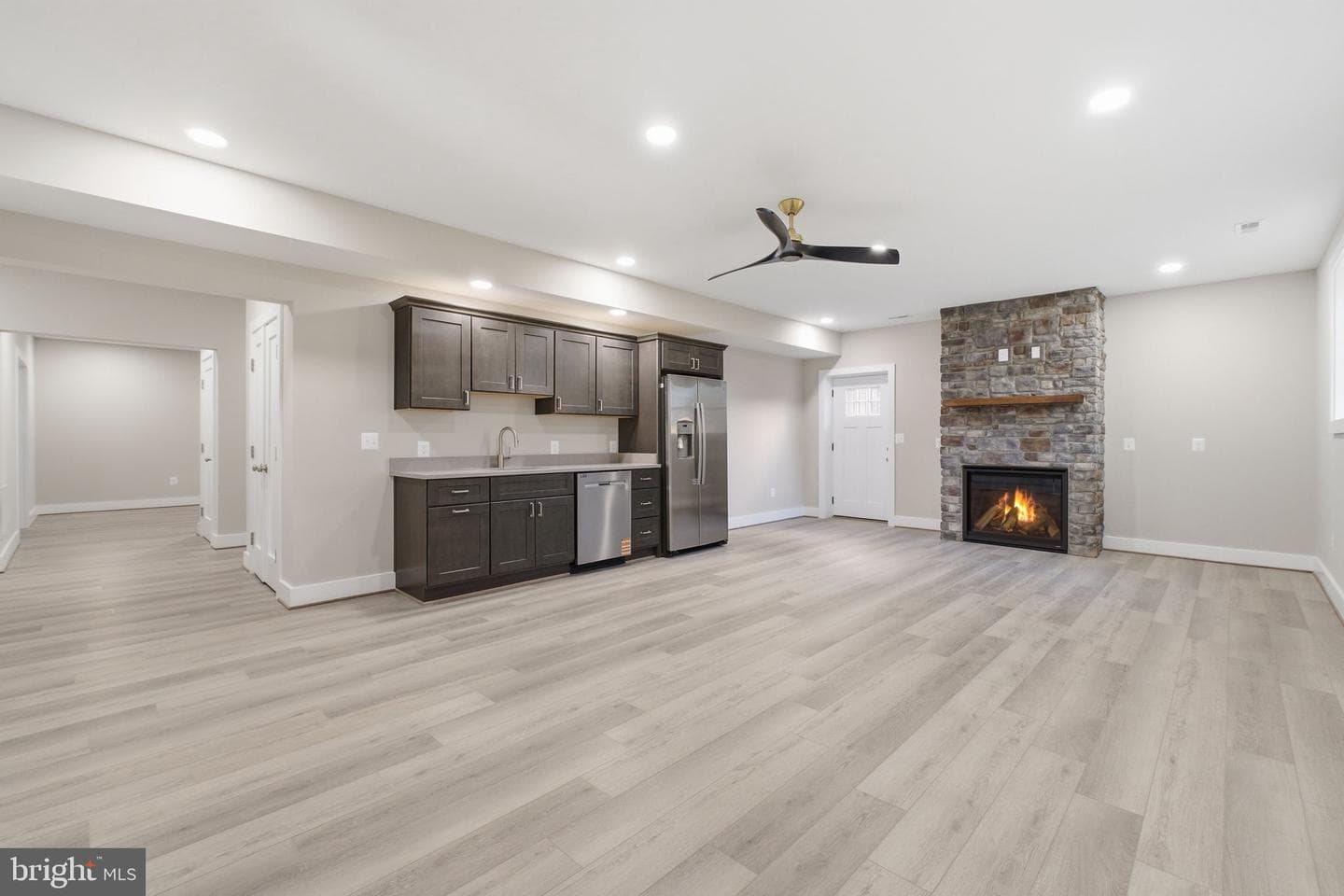 7631 Lisle Avenue photo 65