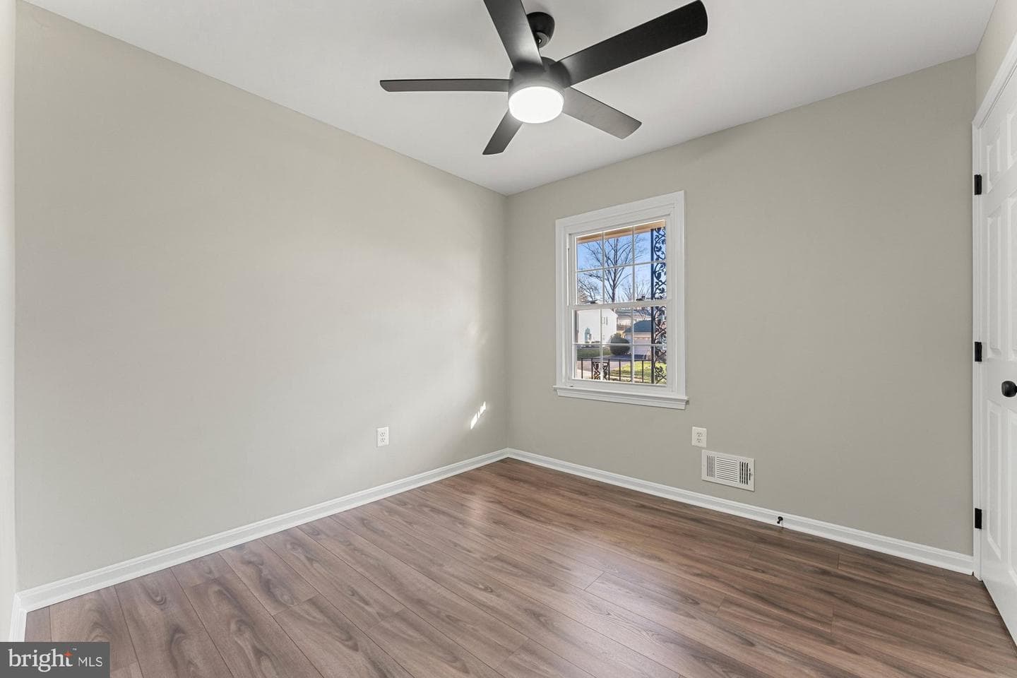 8018 Lake Pleasant Drive photo 47