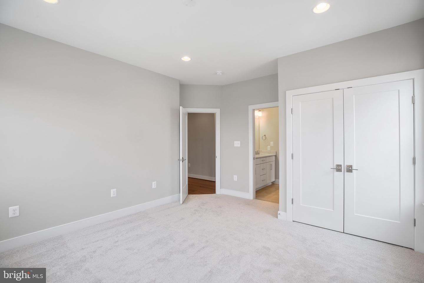2423 Jackson Parkway photo 55