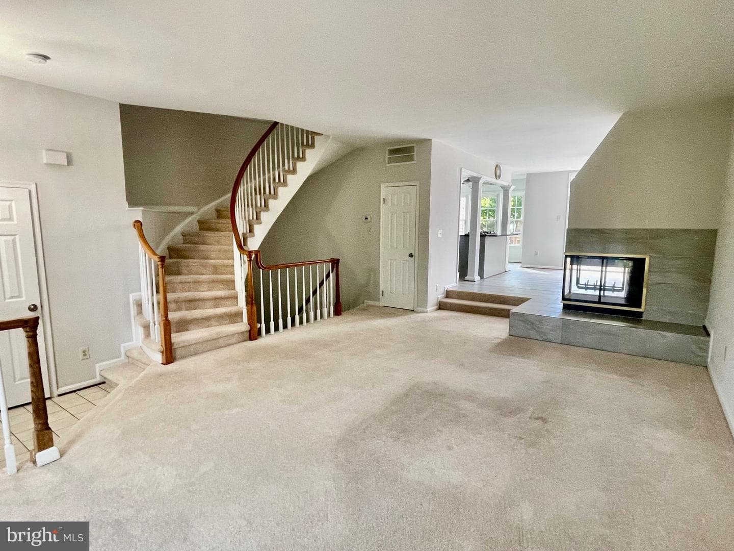 5144 Woodford Drive photo 12