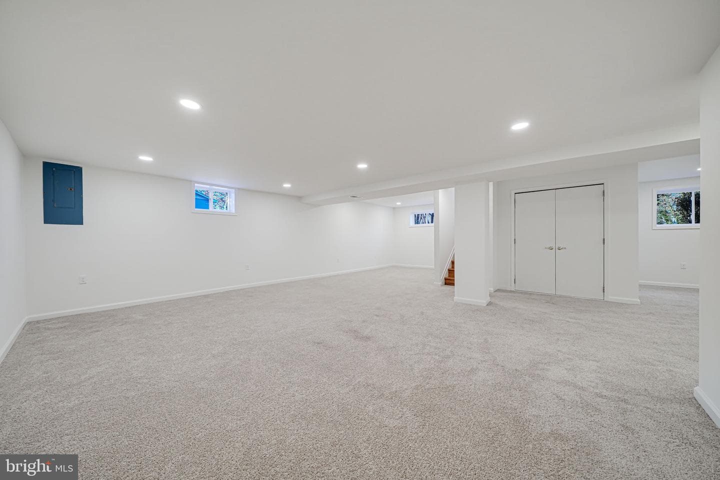 8709 Millbrook Place photo 29
