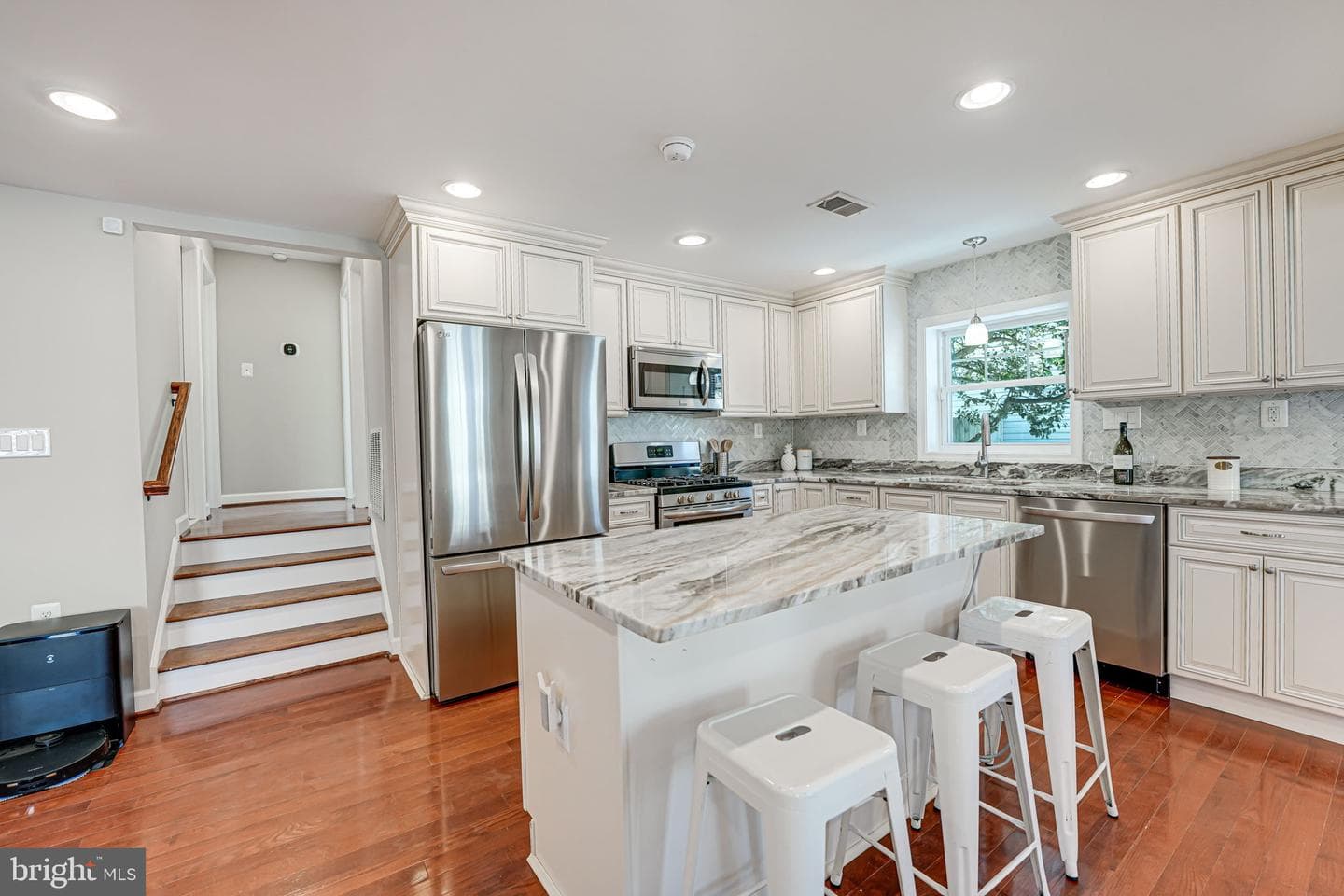 6449 Second Street photo 10