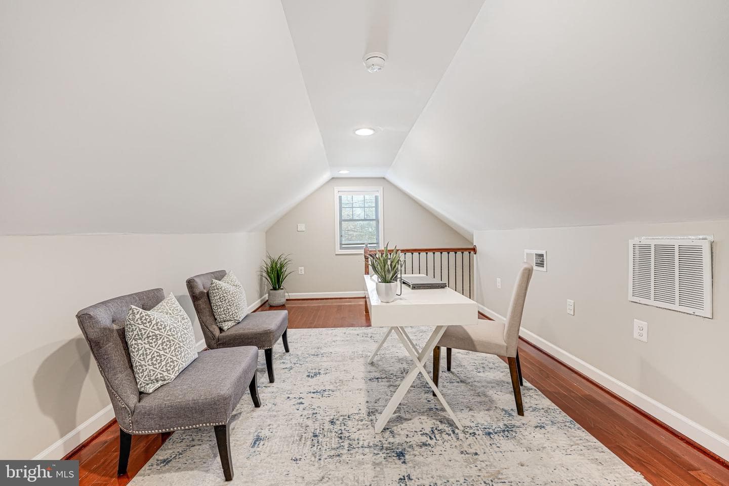 6449 Second Street photo 21