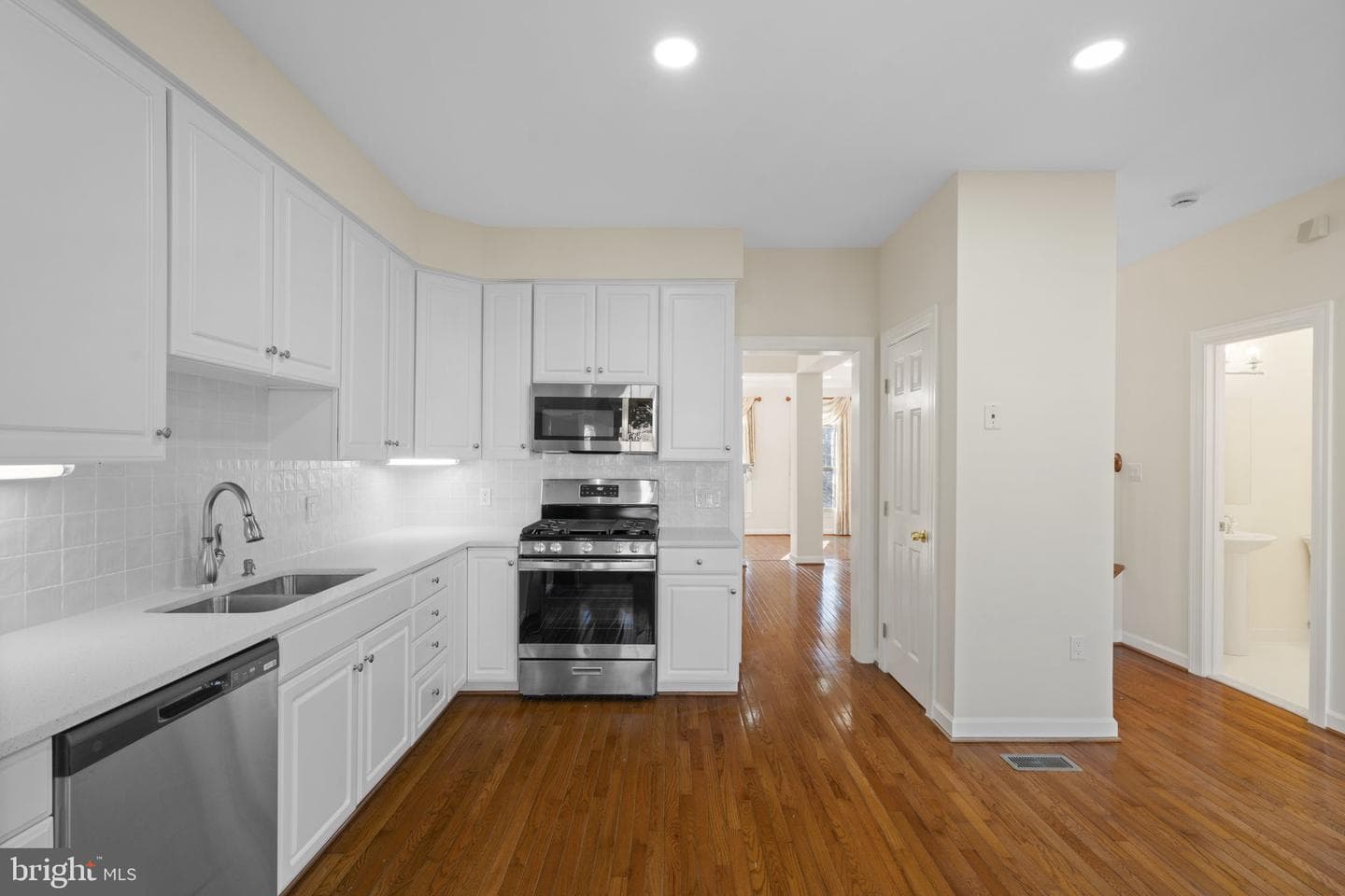 6216 Clara Edward Terrace photo 13