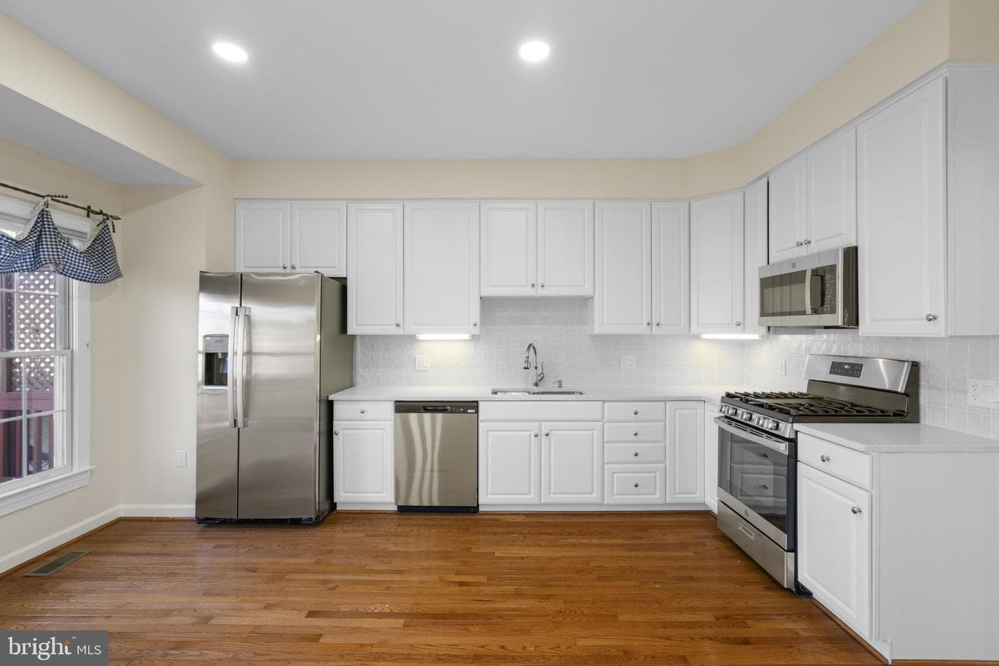 6216 Clara Edward Terrace photo 14