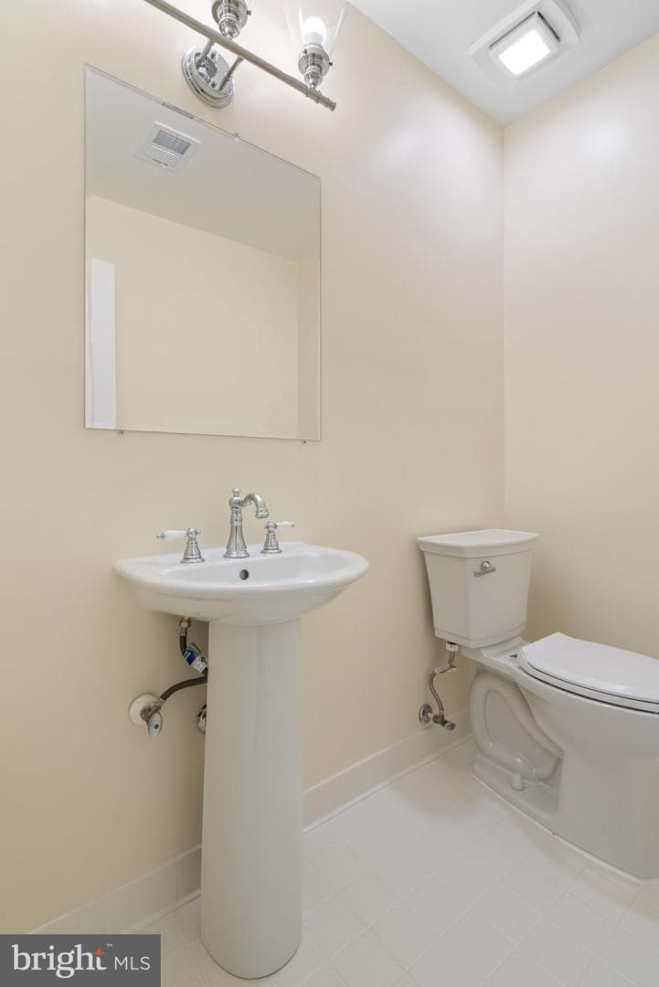 6216 Clara Edward Terrace photo 17