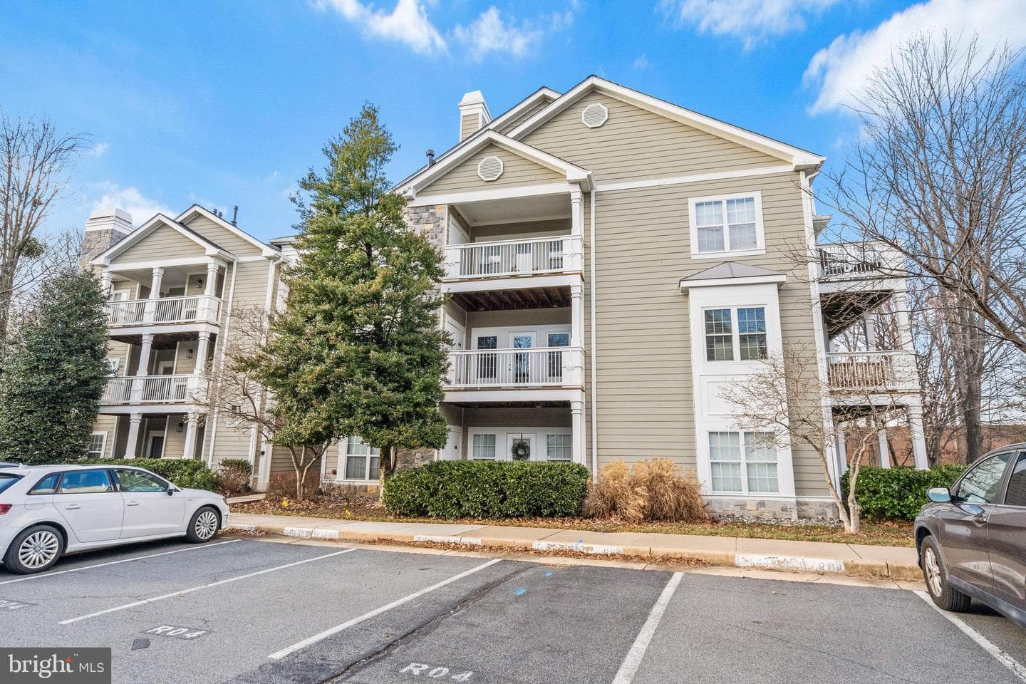 1704 Lake Shore Crest Drive #21 photo 2