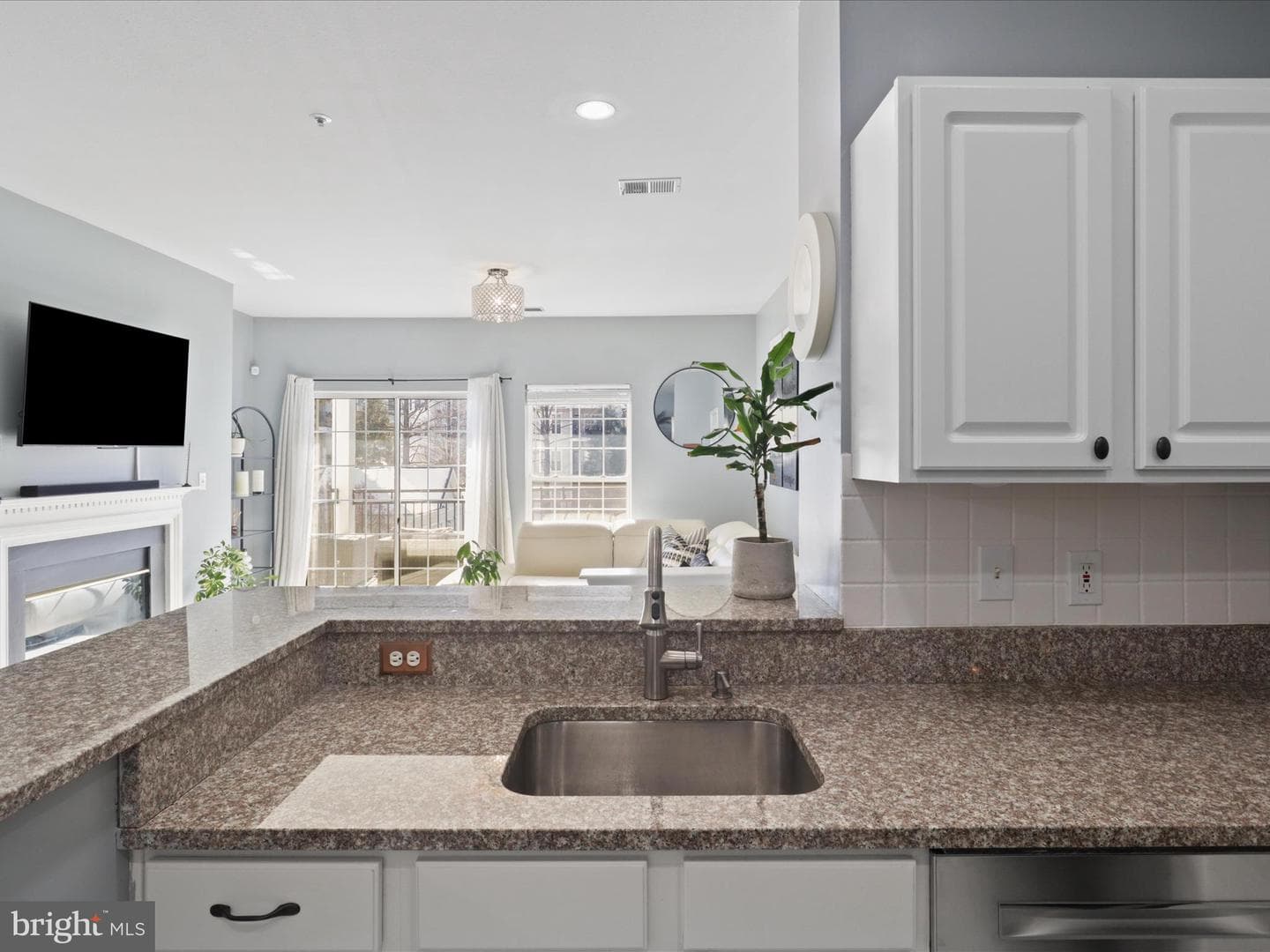 4144 Fountainside Lane #204 photo 10