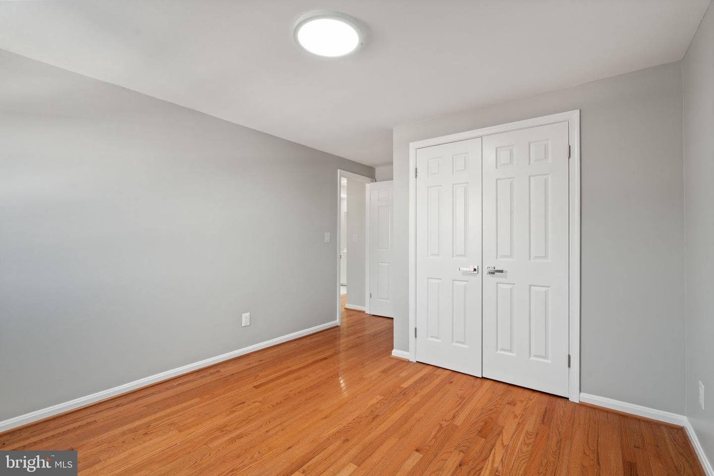 7020 Braddock Mews Place photo 24