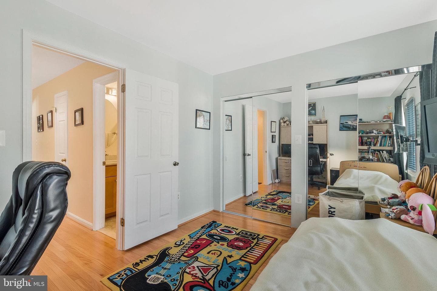 2107 Dominion Heights Court photo 17