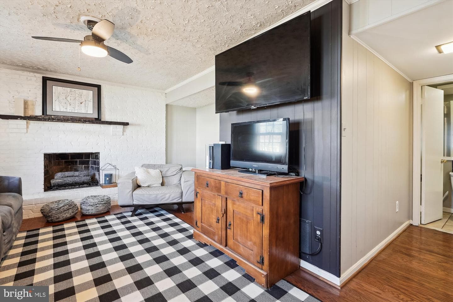 15305 Harmony Hill Court photo 49