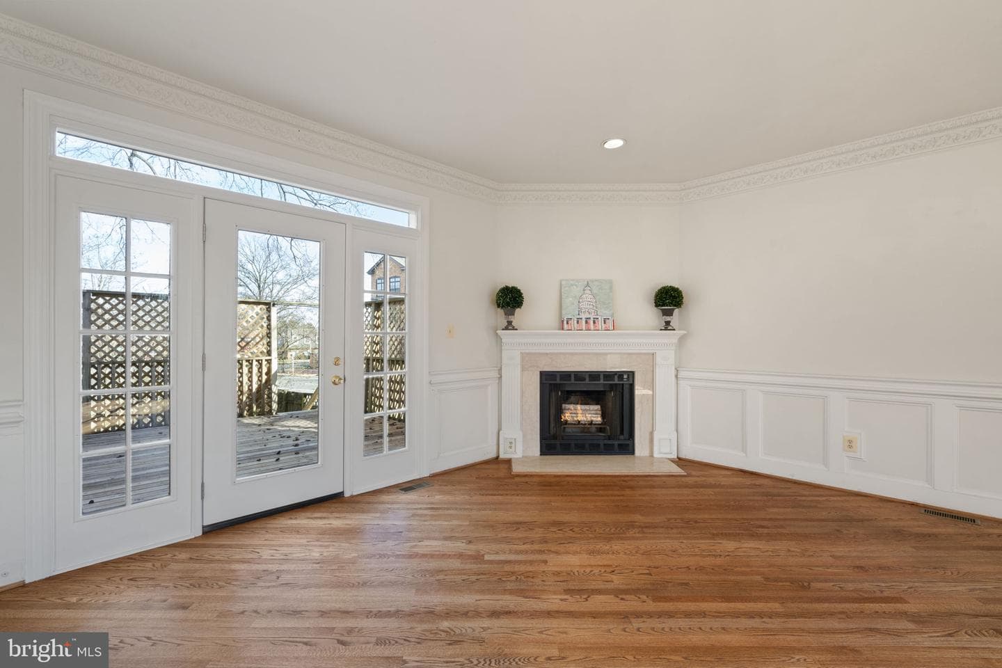 1537 Cedar Ave photo 16