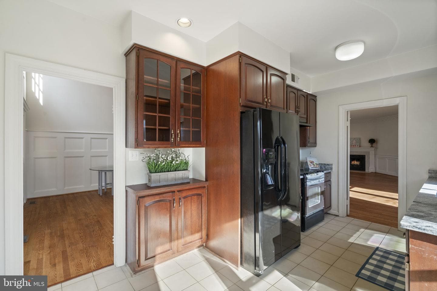1537 Cedar Ave photo 19