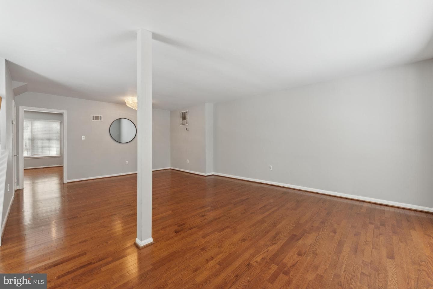 2225 McLean Park Road photo 2