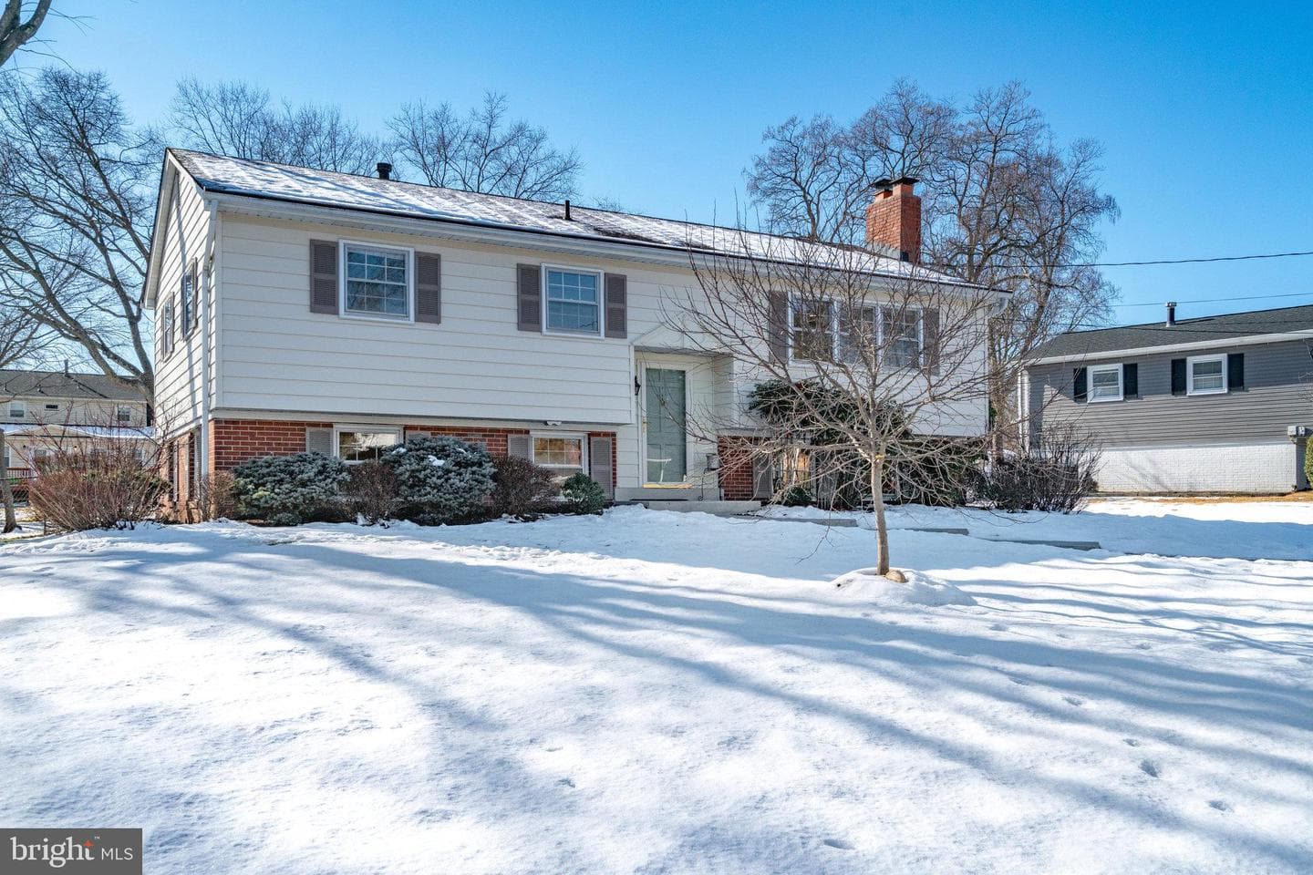 5701 Ashfield Road photo 1