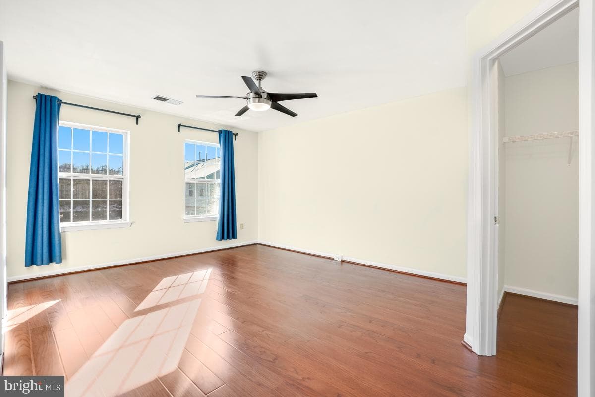 6081 Sara Marie Terrace photo 15