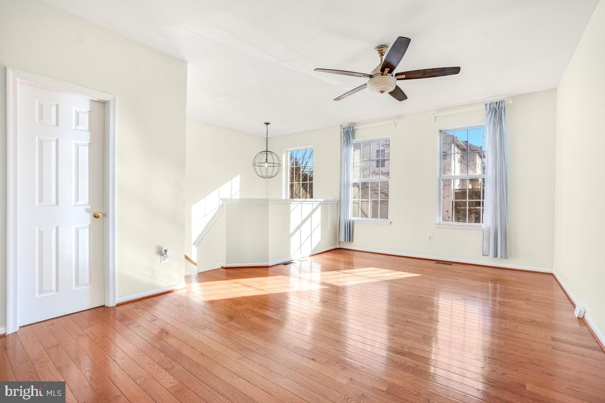 6081 Sara Marie Terrace photo 5