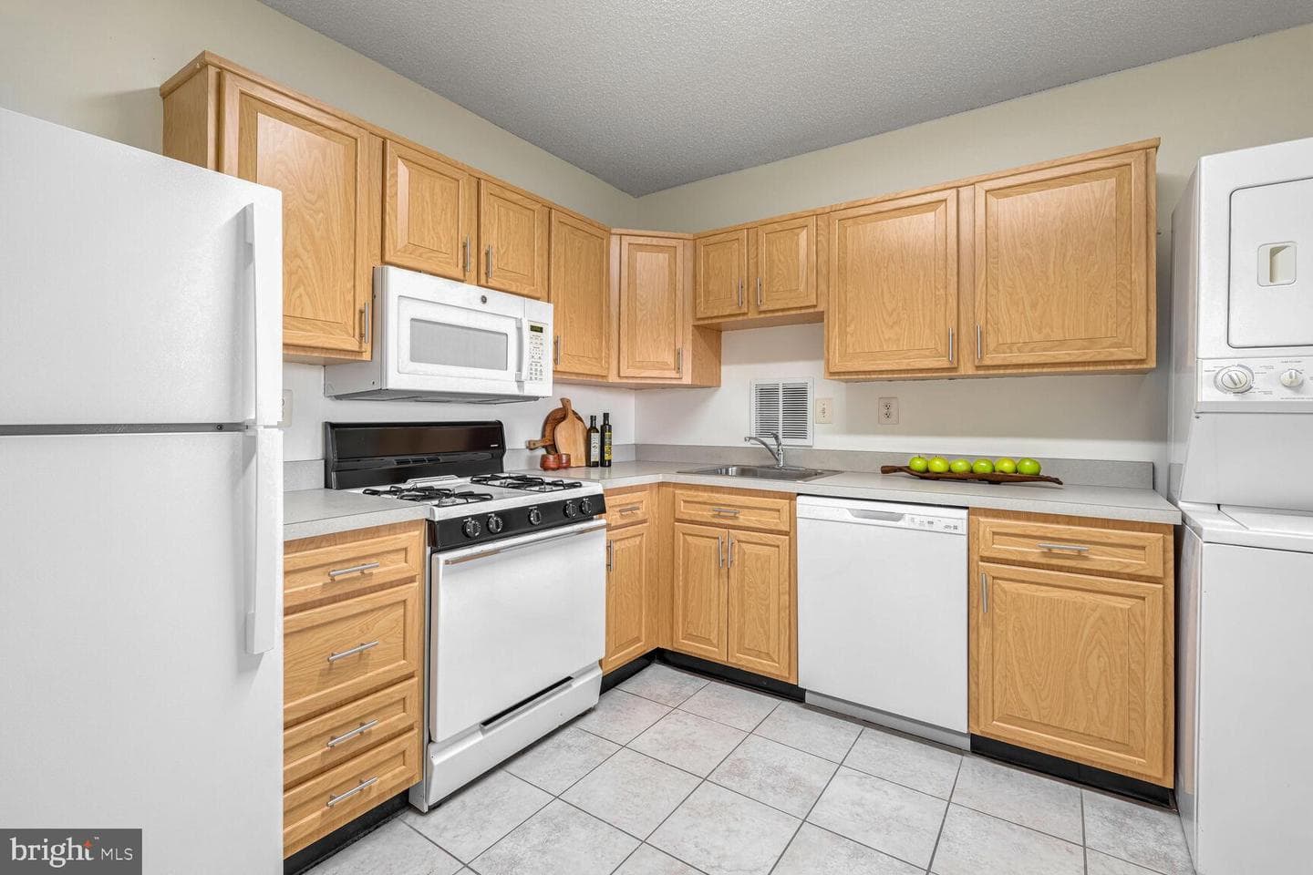 3701 S George Mason Drive #1010n photo 14