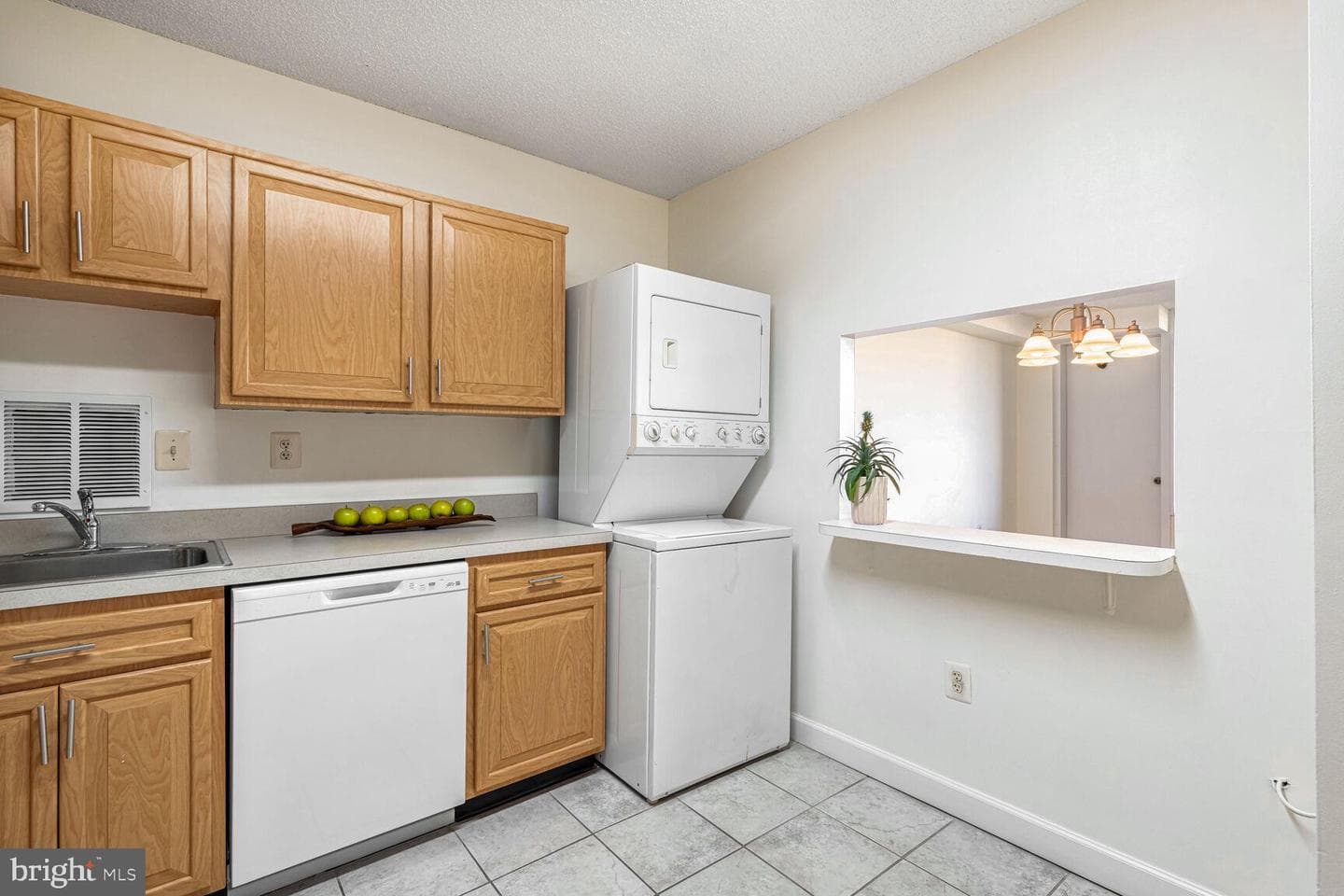 3701 S George Mason Drive #1010n photo 15