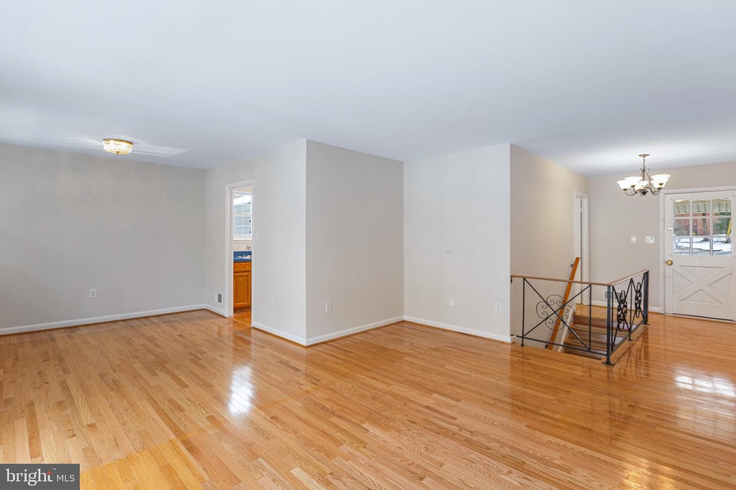 6702 Capstan Drive photo 10
