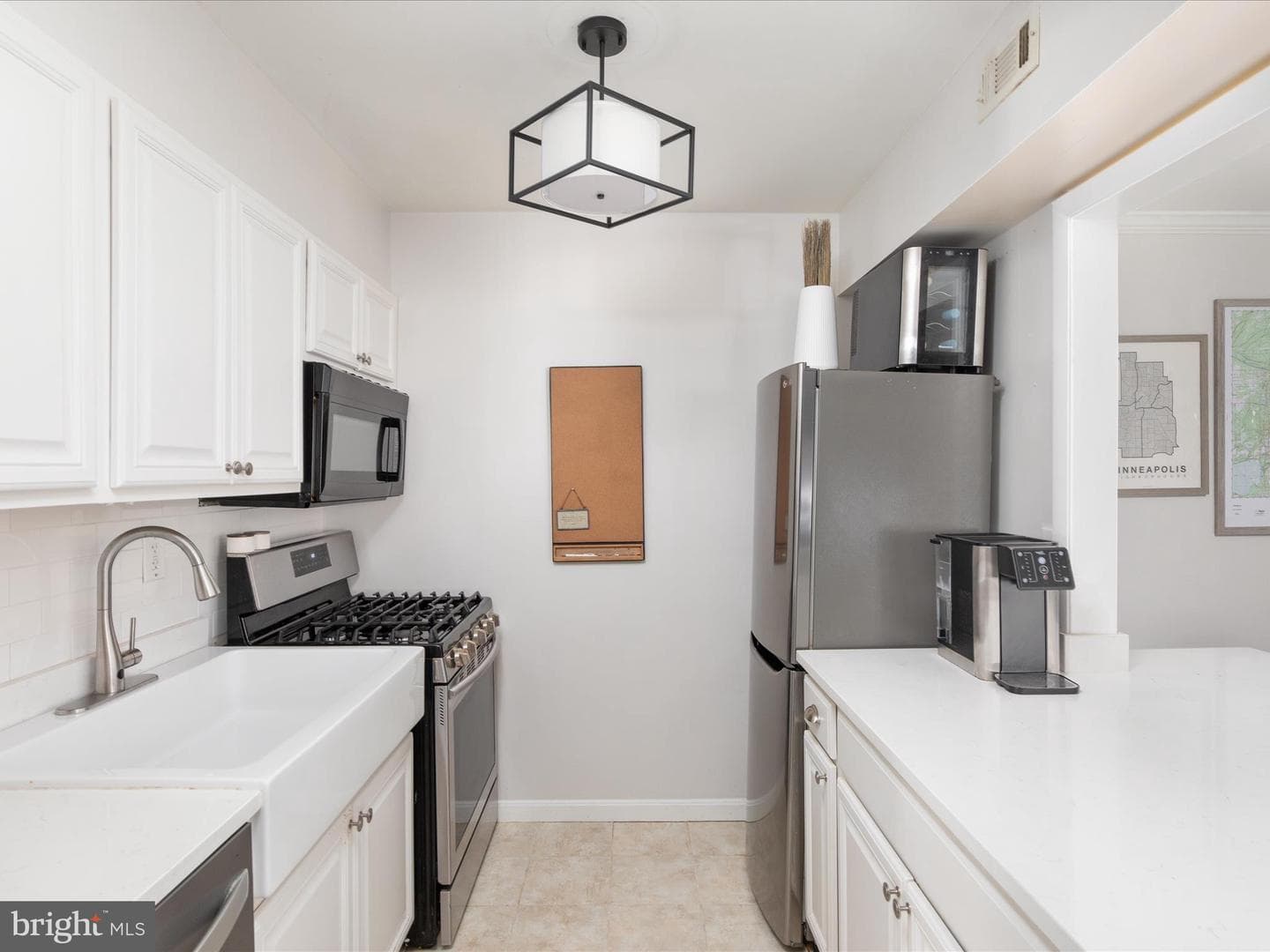 5831 Cove Landing Road #301 photo 4