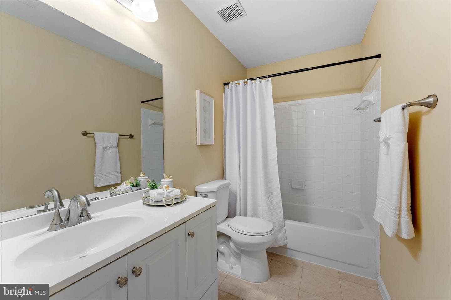 13146 Ashnut Lane photo 35