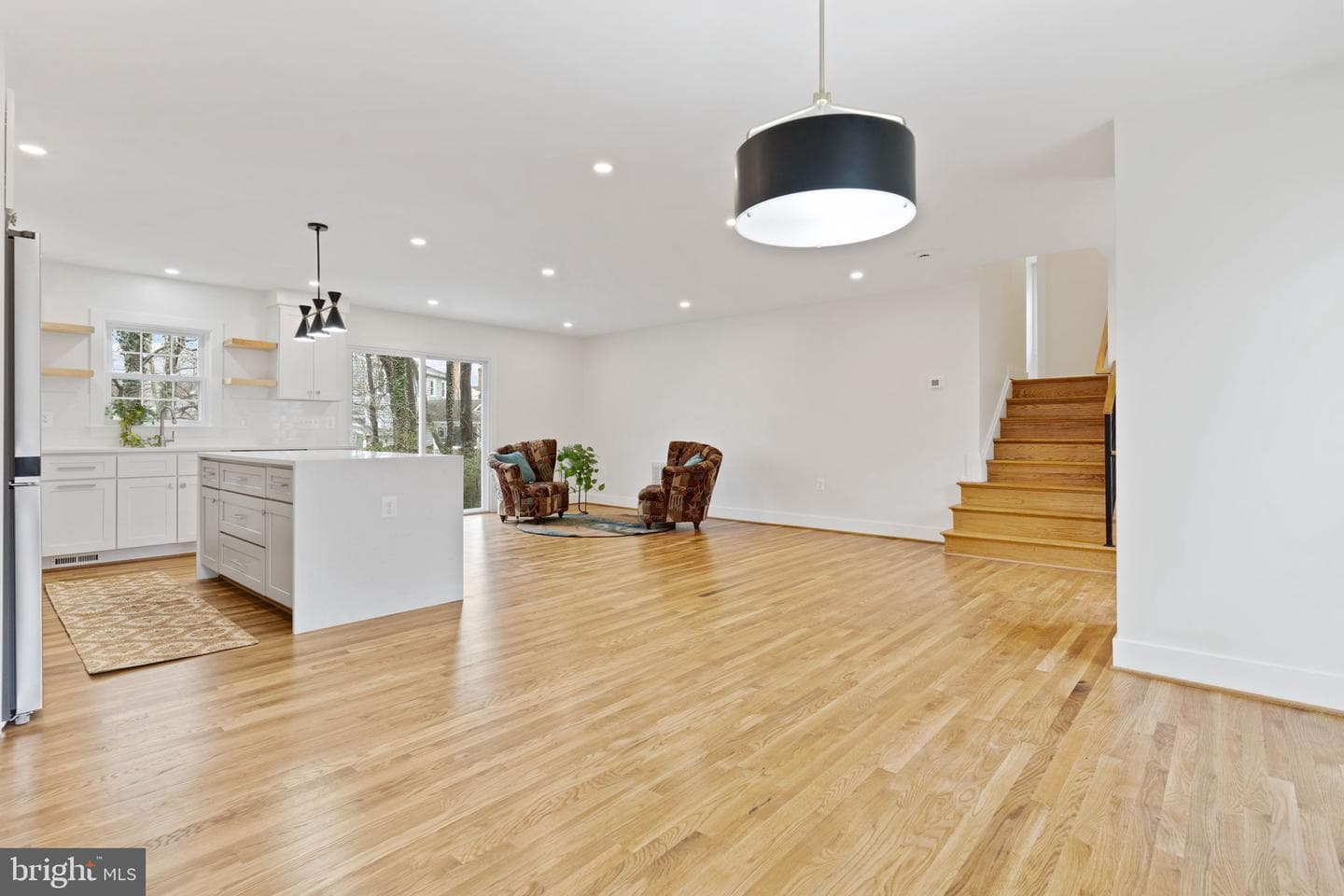 2201 Yardley Court photo 9