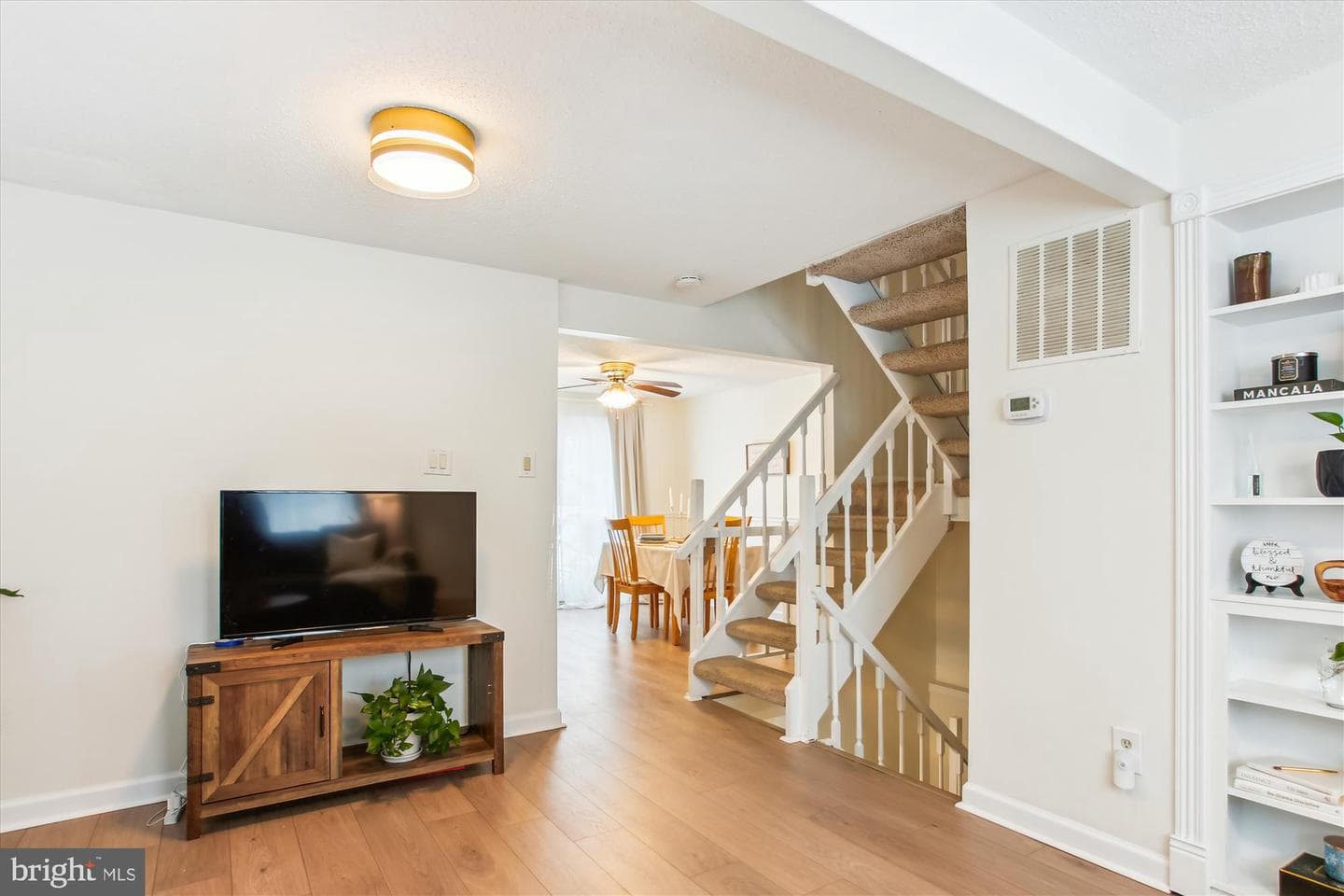 8192 Curving Creek Court photo 20