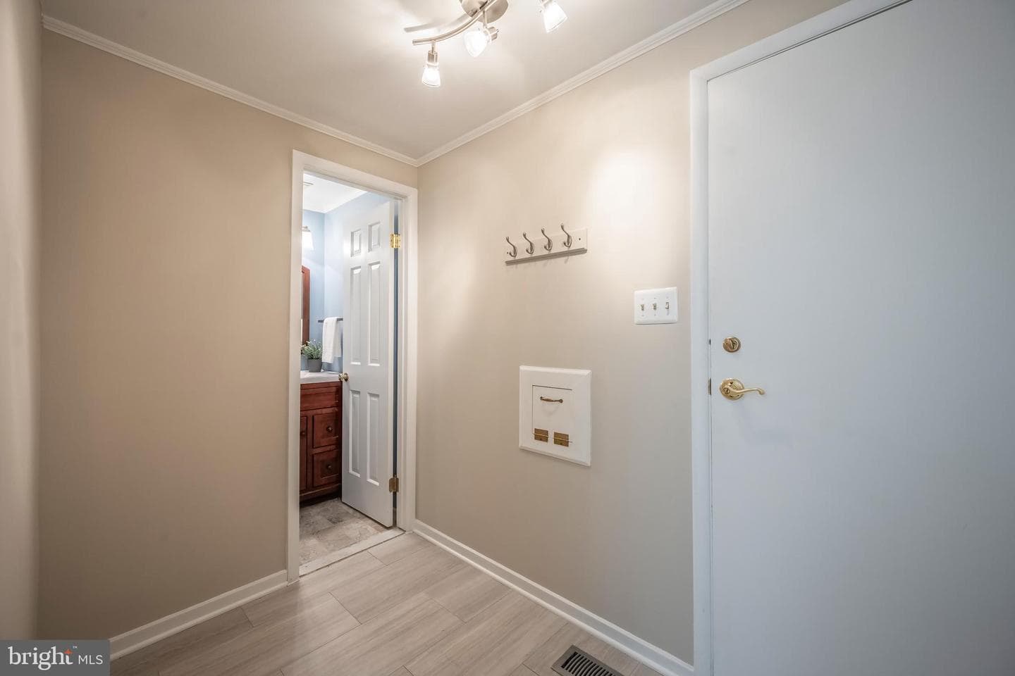 11229 Hunting Horn Lane photo 22