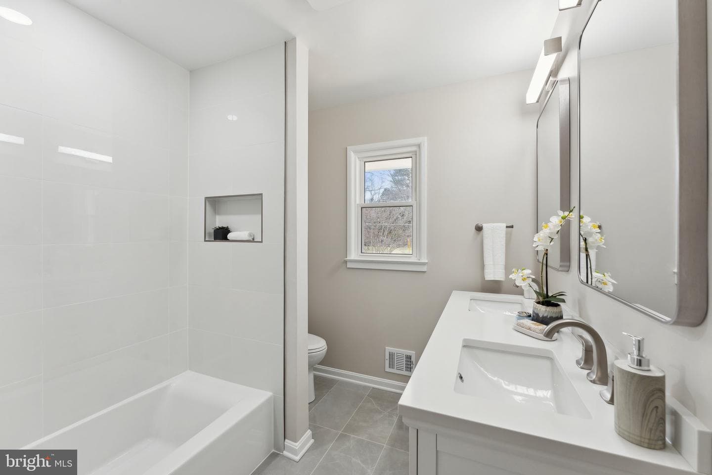 2109 Carrhill Road photo 31