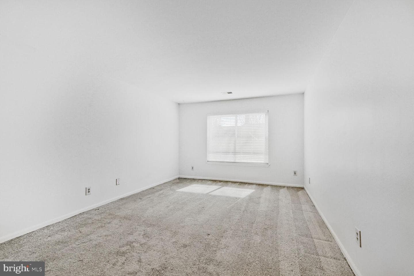 2807 Lee Oaks Court #102 photo 10