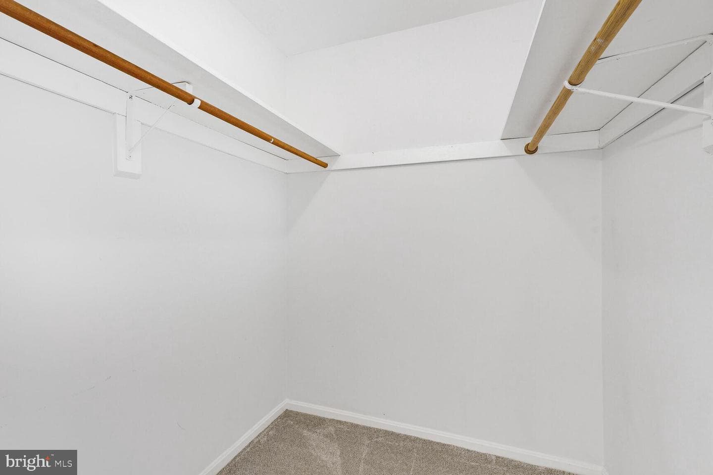 2807 Lee Oaks Court #102 photo 11