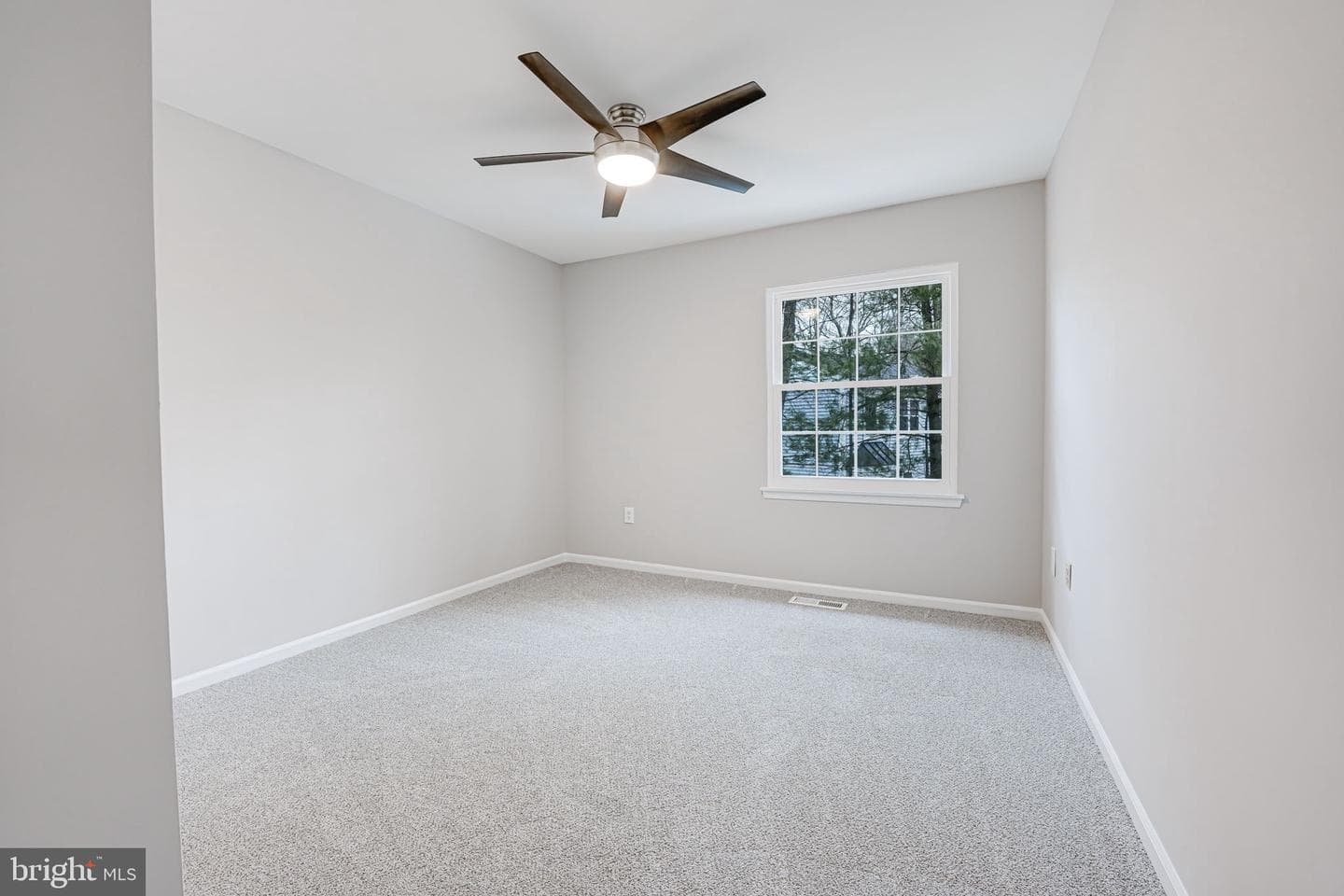 7601 Cervantes Court photo 23