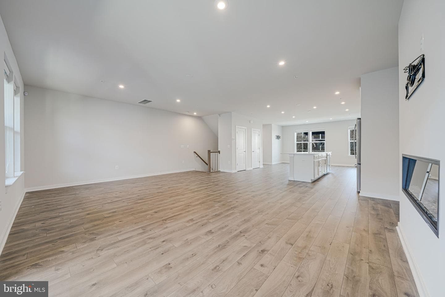 2347 Liberty Loop #126 photo 3