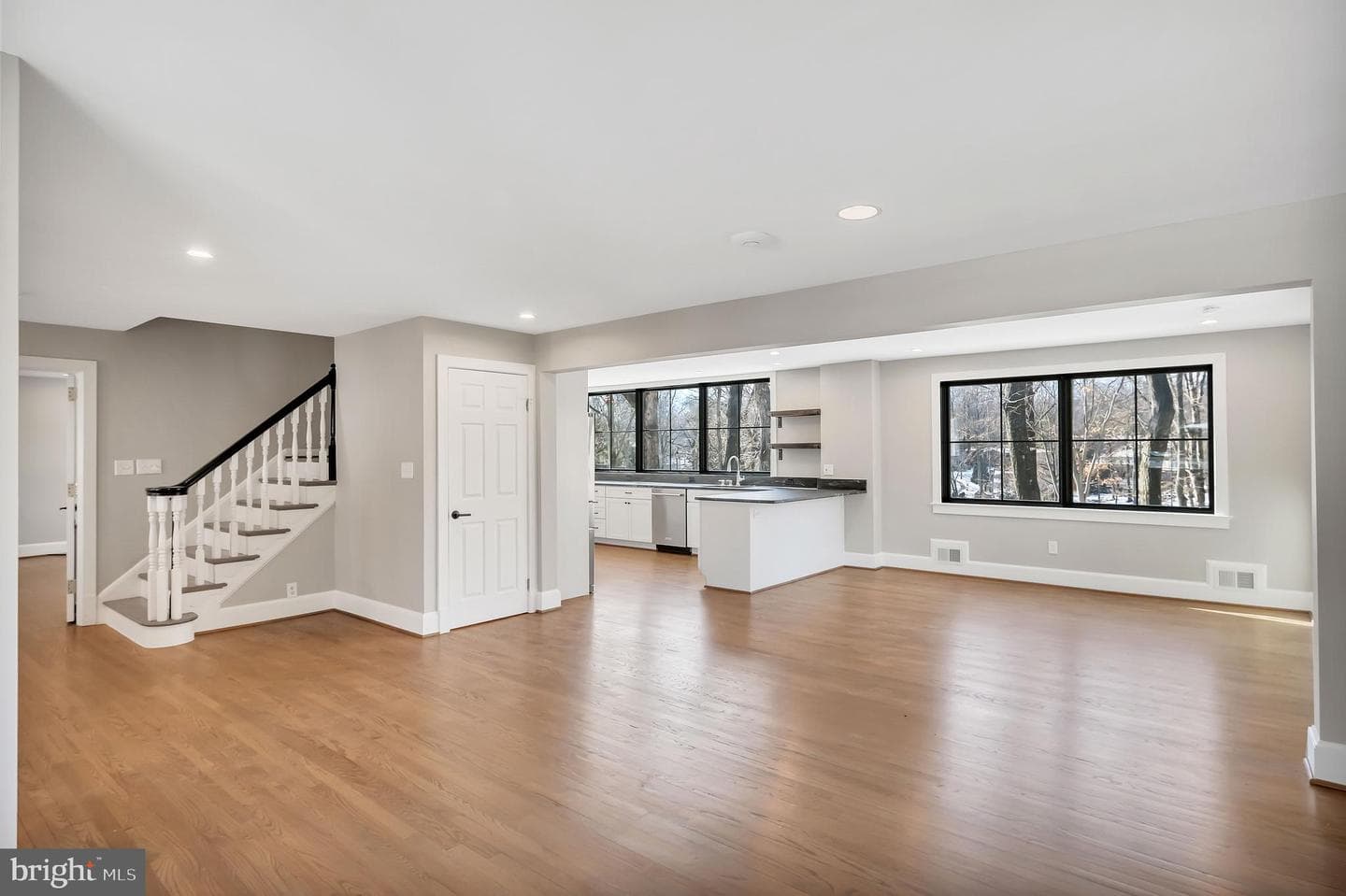 3416 Mansfield Road photo 9