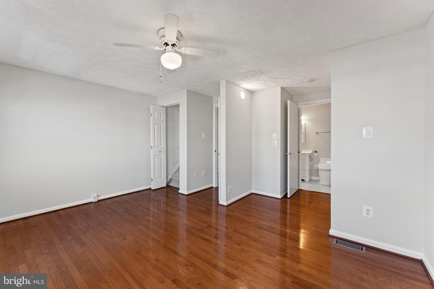3752 Sudley Ford Court photo 14