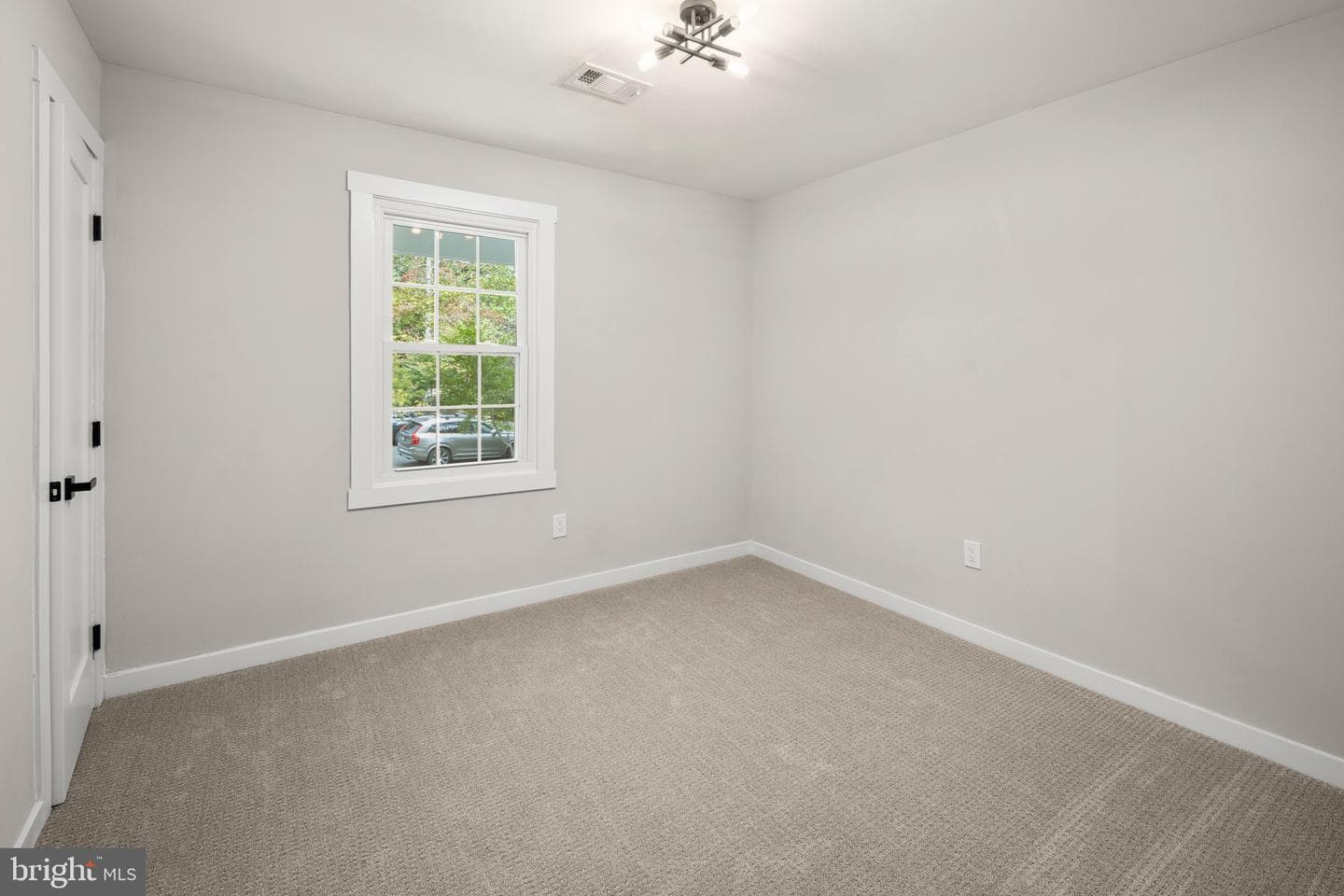 9817 Bridleridge Court photo 37