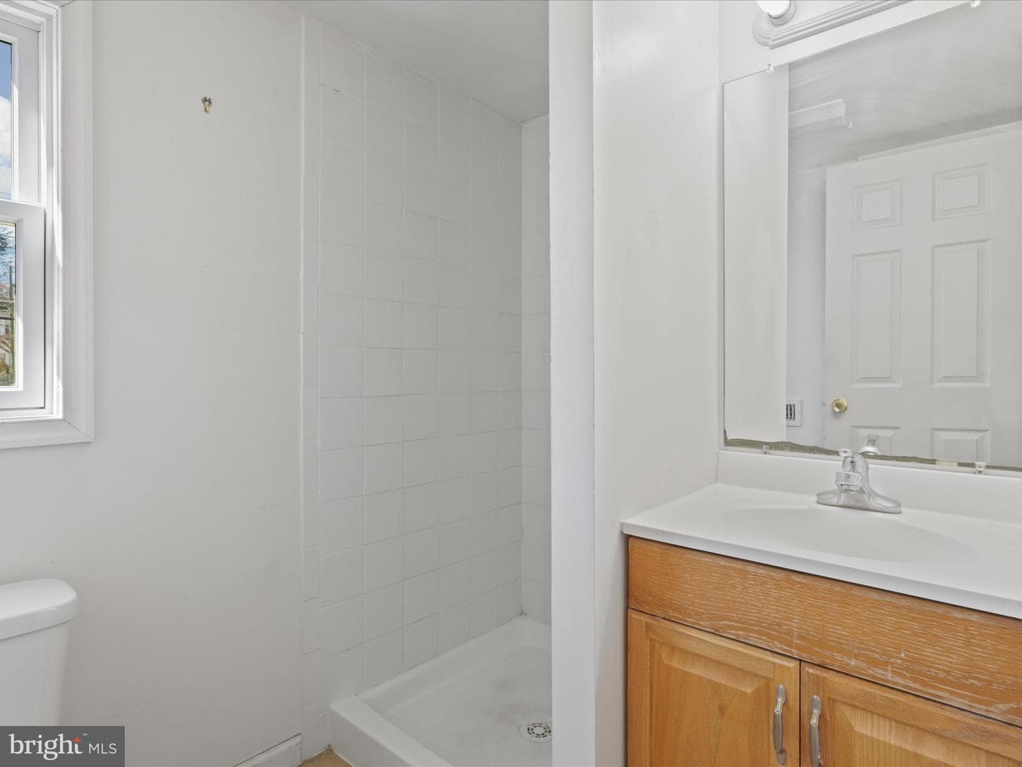 2834 Bolling Road photo 24