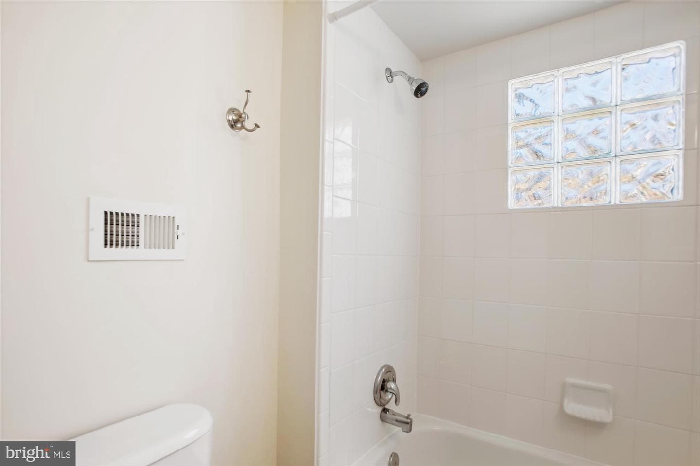 6018 Rixey Drive photo 21
