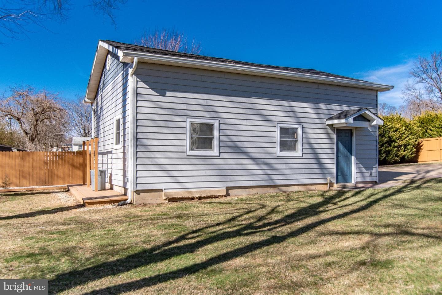 5004 Laburch Lane photo 76