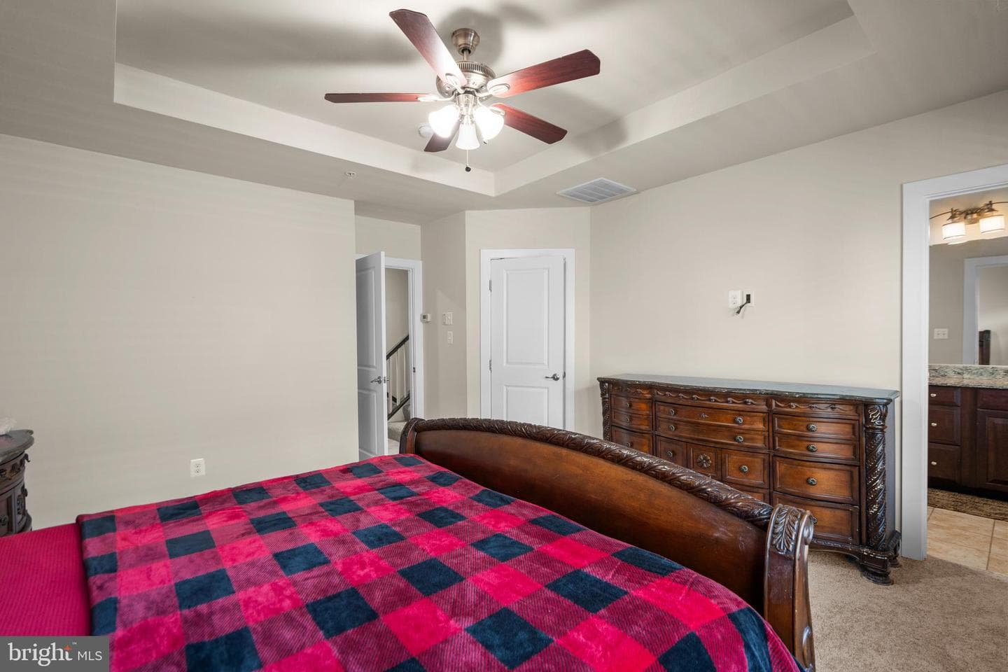 13667 Neil Armstrong Avenue photo 25