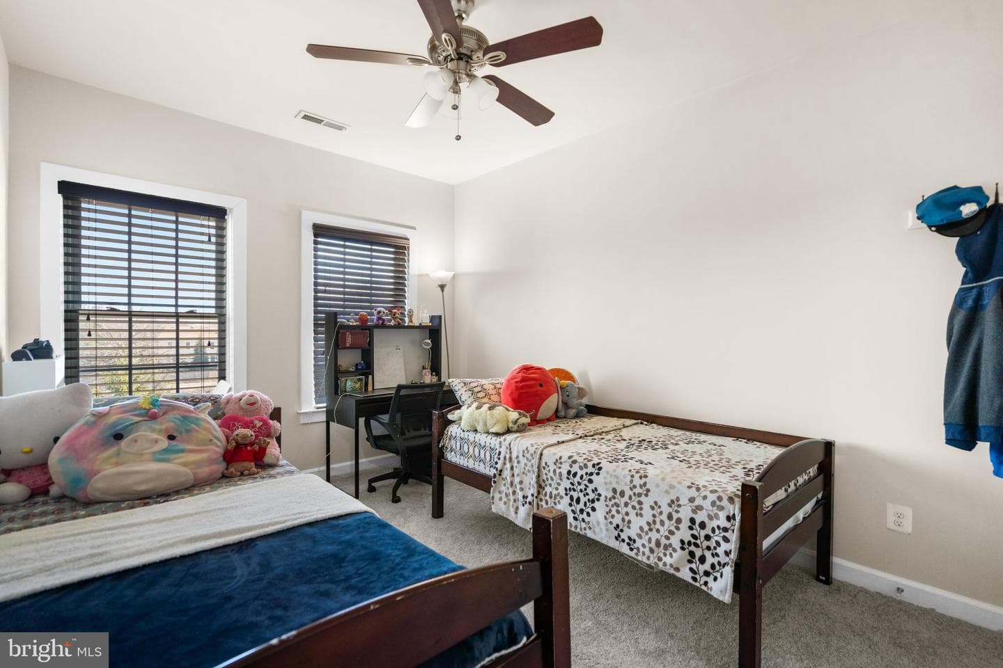 13667 Neil Armstrong Avenue photo 31